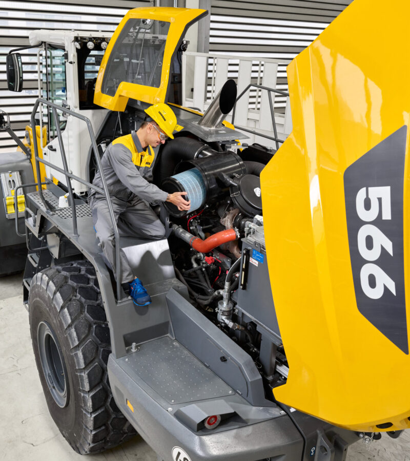 11 Aftersales Picture B 11 Aftersales Picture B