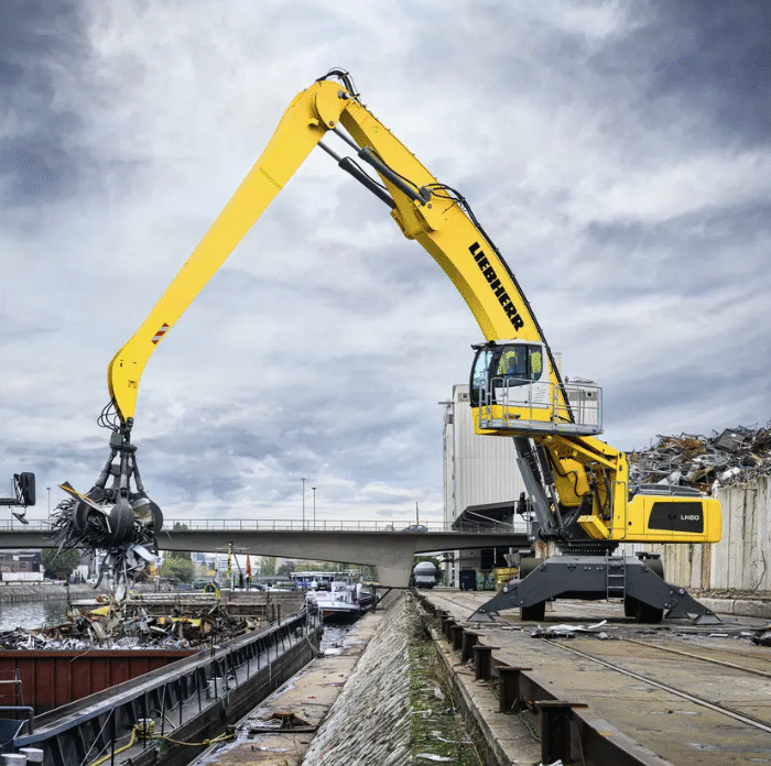 Liebherr Material Handling Machines LH 80 M Industry Litronic